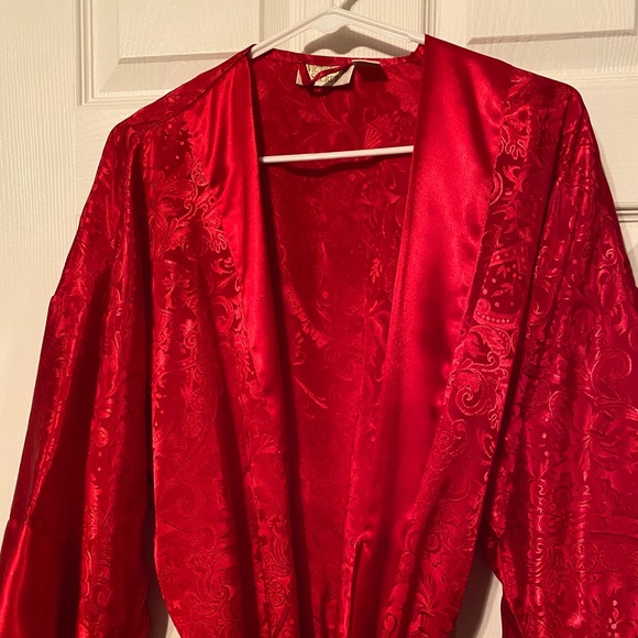 Victoria's Secret | Intimates & Sleepwear | Red Victorias Secret Robe ...